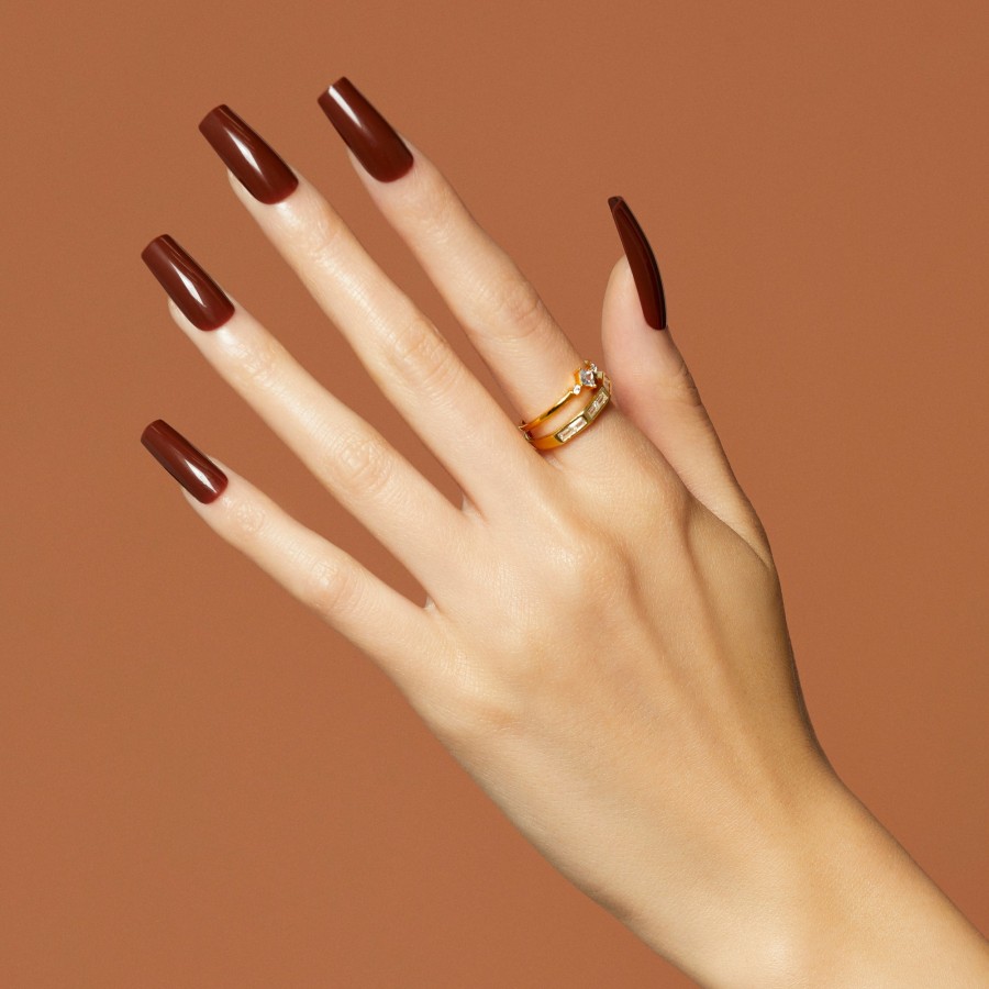 Nails KISS Online Exclusive | Black Cherry